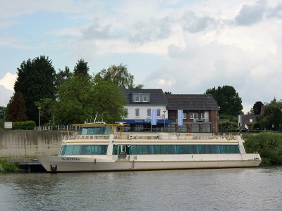 Baarlo-Steyl-Belfeld-Neer-Kessel-Baarlo-60-30-05-2018 (2).JPG (207 Kio) Vu 1221 fois Baarlo-Steyl-Belfeld-Neer-Kessel-Baarlo-60-30-05-2018 (2).JPG