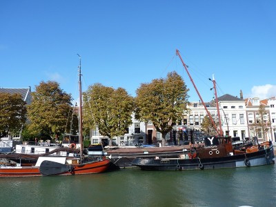 Fata-Morgana-5-06-10-2017-Dordrecht (2).JPG (229.33 Kio) Vu 1369 fois Fata-Morgana-5-06-10-2017-Dordrecht (2).JPG