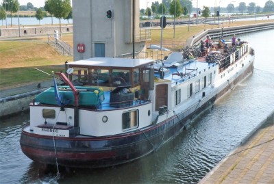 Elodie-2-18-07-2018-sluis-Lith (2).jpg (108.27 Kio) Vu 4366 fois Elodie-2-18-07-2018-sluis-Lith (2).jpg