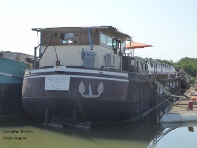 Dame de Seine Marseilles les Aubigny - Copie.JPG