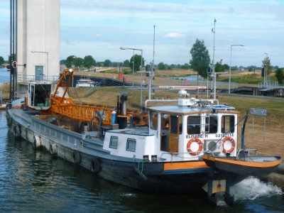 e.jpg (95.33 Kio) Vu 1916 fois e.jpg