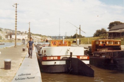 SLV 108 & ALMI ecluse de Grands Malades.jpg (85.4 Kio) Vu 3459 fois SLV 108 & ALMI ecluse de Grands Malades.jpg