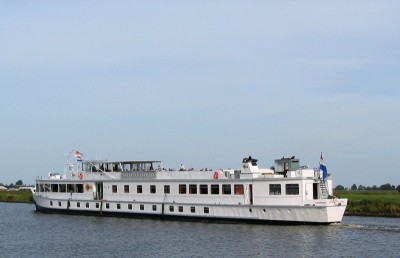 Sir-Winston-1-20-09-2009 (2) (1).jpg (55.32 Kio) Vu 1906 fois Sir-Winston-1-20-09-2009 (2) (1).jpg