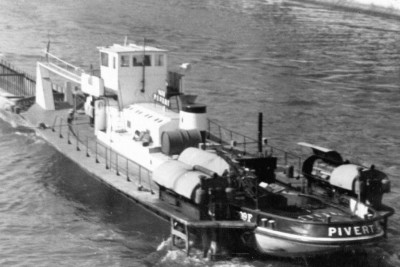 Remorqueur Pivert.jpg (58.16 Kio) Vu 3163 fois Remorqueur Pivert.jpg