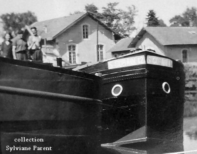 SR12 St GOBAIN 12 vers 1955.JPG (54.86 Kio) Vu 5262 fois SR12 St GOBAIN 12 vers 1955.JPG