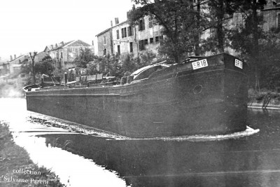 SR18 a vide vers 1960.JPG (143.08 Kio) Vu 2260 fois SR18 a vide vers 1960.JPG