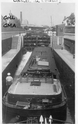 PH-august-paris.jpg (367.28 Kio) Vu 2688 fois PH-august-paris.jpg