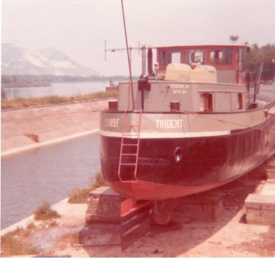 trident0.jpg (136.37 Kio) Vu 6673 fois trident0.jpg