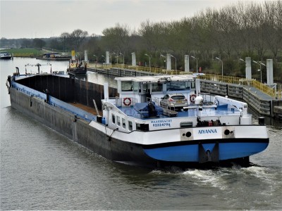 Aiyanna-6-28-03-2019-sluis-Sambeek.jpg (246.96 Kio) Vu 3266 fois Aiyanna-6-28-03-2019-sluis-Sambeek.jpg