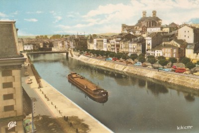 Verdun (Meuse) - Le quai de Londres (1) vagus.jpg (152.3 Kio) Vu 5357 fois Verdun (Meuse) - Le quai de Londres (1) vagus.jpg