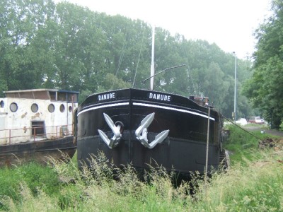 2008_0530Danube.JPG