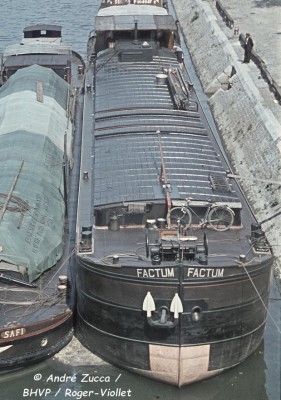 SERGE SAFI FACTUM SSS92 (vertical) (dét FACTUM).jpg (185.14 Kio) Vu 5896 fois SERGE SAFI FACTUM SSS92 (vertical) (dét FACTUM).jpg