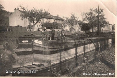 Petit Julien En dessous de l'écluse.jpg