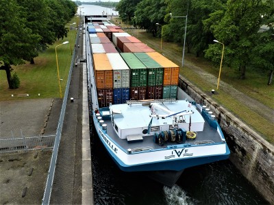 Isabelle-4-28-05-2019-sluis-Weurt (2).JPG