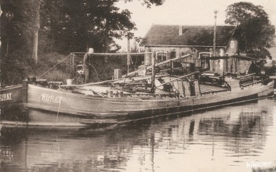 Demange-aux-Eaux (Meuse) - Magasins et ateliers du toueur (2) red.jpg