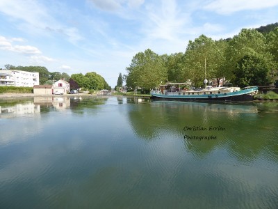 Plombières port l'Ondine3.JPG