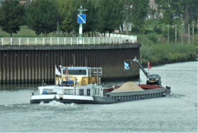 2.jpg (76.38 Kio) Vu 1831 fois 2.jpg