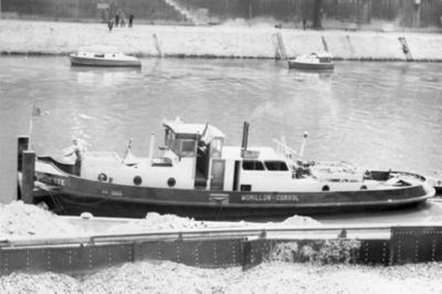 Remorqueur Mouette (P 10 241)(1)(20,00mx 4,00m)(2 x 135cv GM) (1899 Choisy le Roi).jpg (48.79 Kio) Vu 5487 fois Remorqueur Mouette (P 10 241)(1)(20,00mx 4,00m)(2 x 135cv GM) (1899 Choisy le Roi).jpg