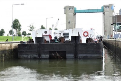 elly-5.jpg (77.22 Kio) Vu 1504 fois elly-5.jpg