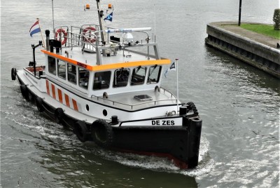 De-Zes-2-22-10-2019-sluis-Grave (2).jpg (116.89 Kio) Vu 2286 fois De-Zes-2-22-10-2019-sluis-Grave (2).jpg