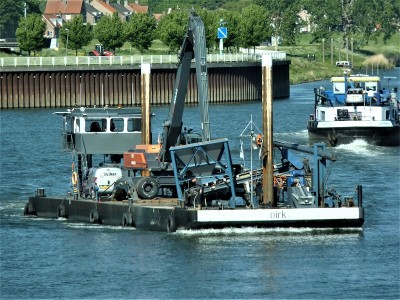 Dirk-Jr-1-15-05-2019-sluis-Lith (2).JPG (292.54 Kio) Vu 2195 fois Dirk-Jr-1-15-05-2019-sluis-Lith (2).JPG