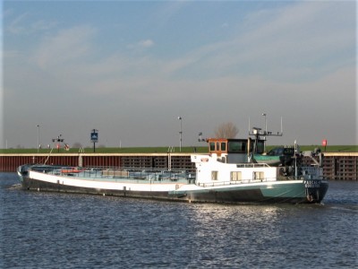 pascal-v-5-12-12-2006.jpg (159.96 Kio) Vu 2269 fois pascal-v-5-12-12-2006.jpg