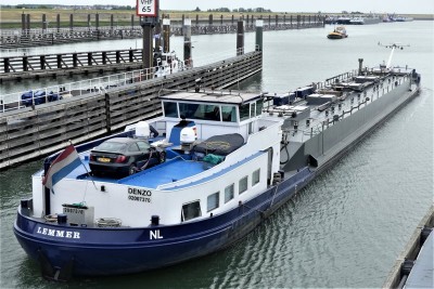 Denzo-2-19-07-2019-Hansweert (2) (1).jpg (124.73 Kio) Vu 1145 fois Denzo-2-19-07-2019-Hansweert (2) (1).jpg