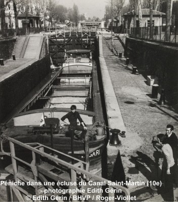 VAGARI canal Saint-Martin.jpg