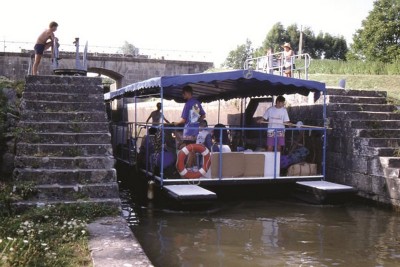 OFNI e (Copier).jpg (109.51 Kio) Vu 2006 fois OFNI e (Copier).jpg