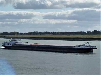 Miklos-H-1-22-10-2018-Emmerich.jpg (71.83 Kio) Vu 1414 fois Miklos-H-1-22-10-2018-Emmerich.jpg