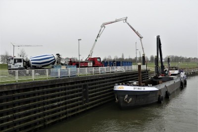 Optimist-Sr-5-24-01-2020-sluis-Lith (2).jpg (73.38 Kio) Vu 2053 fois Optimist-Sr-5-24-01-2020-sluis-Lith (2).jpg