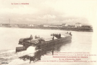 DOUAI - La Loire à Roanne (1) (red).jpg