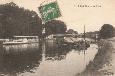 EXPRESS 4 - Bougival - Le port (1) (red).jpg