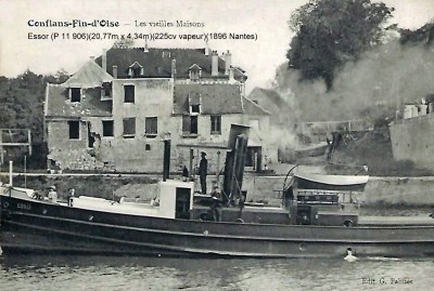 Remorqueur Essor (P 11 906)(20,77m x 4,34m)(225cv vapeur)(1896 Nantes).jpg
