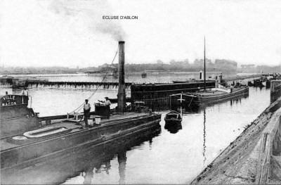 HS-04 b-Toueur Ville de Mâcon.jpg (374.54 Kio) Vu 1922 fois HS-04 b-Toueur Ville de Mâcon.jpg