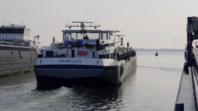 a57c84aa-11.jpg