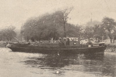 TRIEUX remorqueur.jpg (193.29 Kio) Vu 2370 fois TRIEUX remorqueur.jpg