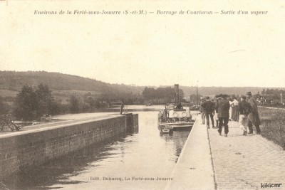PAQUEBOT 4 - Environs de la Ferté-sous-Jouarre (S.-et-M.) - Barrage de Courtaron - Sortie d'un vapeur (1) (red).jpg (145.55 Kio) Vu 2481 fois PAQUEBOT 4 - Environs de la Ferté-sous-Jouarre (S.-et-M.) - Barrage de Courtaron - Sortie d'un vapeur (1) (red).jpg