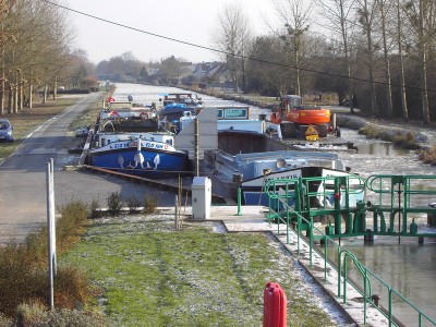 PICT1712AYI.jpg (233.37 Kio) Vu 6974 fois PICT1712AYI.jpg