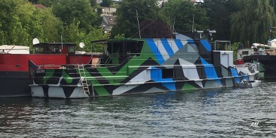 Undinelux j2.jpg (235.75 Kio) Vu 6442 fois Undinelux j2.jpg