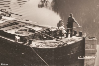 Charmes (Vosges) - Vue sur le canal de l'Est (2) (red).jpg