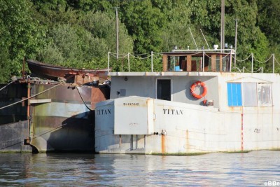 IMG_1558.JPG (166.52 Kio) Vu 6220 fois IMG_1558.JPG