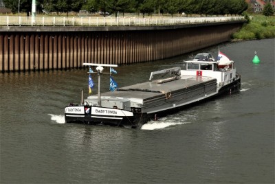 1.jpg (92.84 Kio) Vu 1400 fois 1.jpg