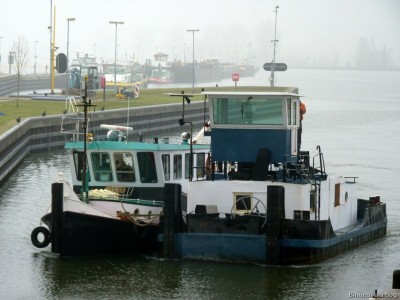 Furie-4-17-02-2015.jpg (79.38 Kio) Vu 1870 fois Furie-4-17-02-2015.jpg