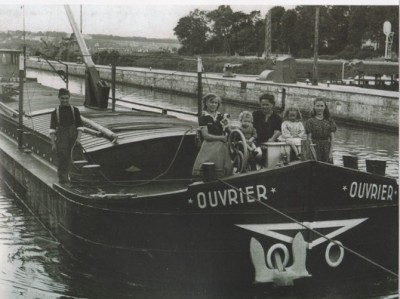 vv 001 (Copier).jpg