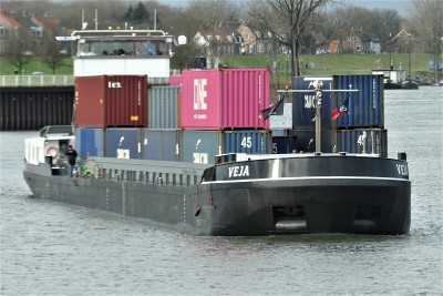 Veja-5-12-01-2021-sluis-Lith (2).JPG (210.1 Kio) Vu 1621 fois Veja-5-12-01-2021-sluis-Lith (2).JPG