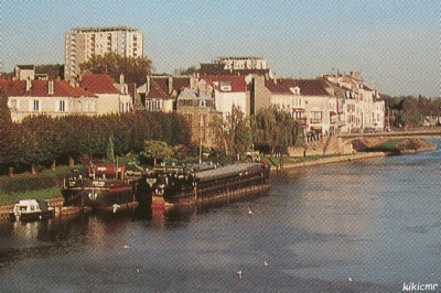 Lagny-sur-Marne (S.-et-M.) - Les bords de la Marne - ROSE DE MAI et JUMETOIS.jpg