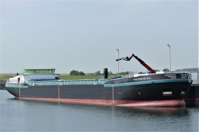 Philipskercke-II-2-19-07-2019-Wemeldinge (2).JPG (150.6 Kio) Vu 1551 fois Philipskercke-II-2-19-07-2019-Wemeldinge (2).JPG