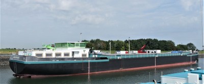 Philipskercke-II-1-19-07-2019-Wemeldinge (2).JPG (128.49 Kio) Vu 1551 fois Philipskercke-II-1-19-07-2019-Wemeldinge (2).JPG