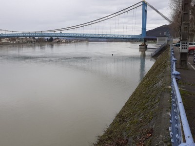 Serrières (Copier).jpg (109.16 Kio) Vu 51599 fois Serrières (Copier).jpg